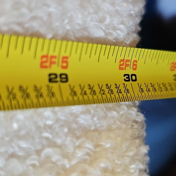 Susan Graver Weekend Women's Cream Button-Up Coat. meduim. Sper Soft. Big Pocket - Picture 10 of 10